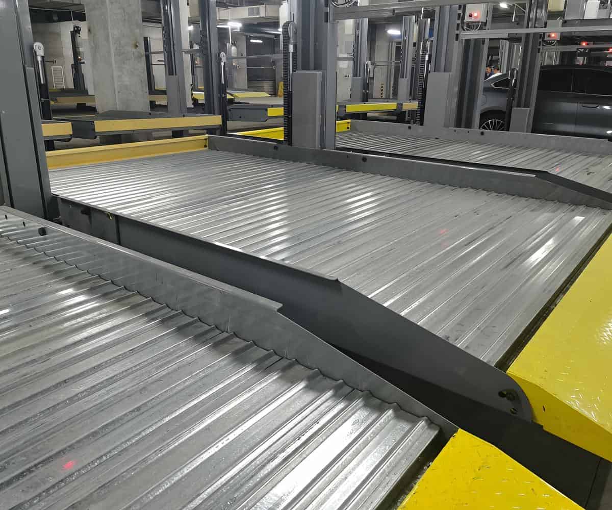 立體車庫3層機械式停車庫生產(chǎn)廠家：市場分析、技術(shù)解析、選擇標(biāo)準(zhǔn)與行業(yè)展望